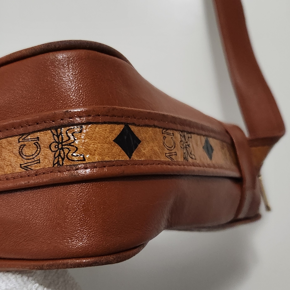 MCM Cognac Visetos Crossbody With Leather Interior - Vintage & Handmade - Picture 6 of 11